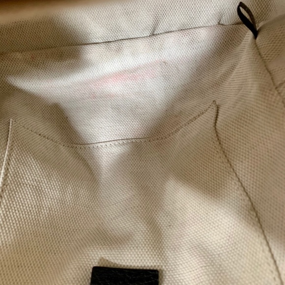 Gucci pebbled calfskin Soho chain backpack - Picture 12 of 16